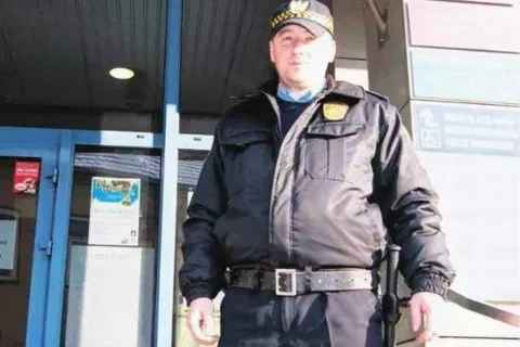 Strażnicy miejscy nie palą się do paralizatorów