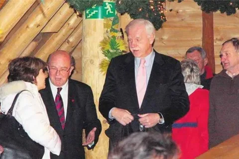 Andrzej Olechowski zabiega o głosy górali