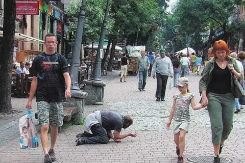 Żebracy z Krupówek już nie budzą litości