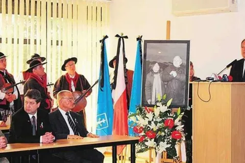 Zakopane żegna prezydenta żałobną nutą - Krywaniem