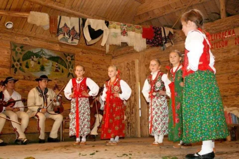 PROTOKÓŁ Z XXIII PRZEZIYRACKI MŁODYCH TONIECNIKÓW I ŚPIEWOKÓW GÓRALSKICH W RATUŁOWIE, ODBYWAJĄCEJ SI