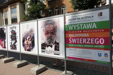 Wystawa plakatów Waldemara Świerzego w Zakopanem