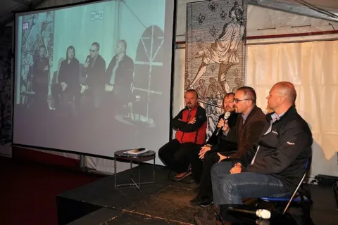 Dyskusja o „Goralenvolku” w Dworcu Tatrzańskim