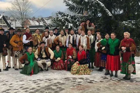 Wieczór w Czerwonym Dworze - Kolędy i pastorałki w wykonaniu Zespołu im. Klimka Bachledy