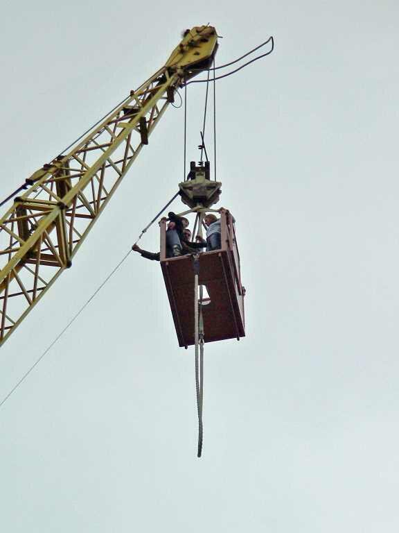 Niektórzy uczestnicy majówki skakali na Bungy...