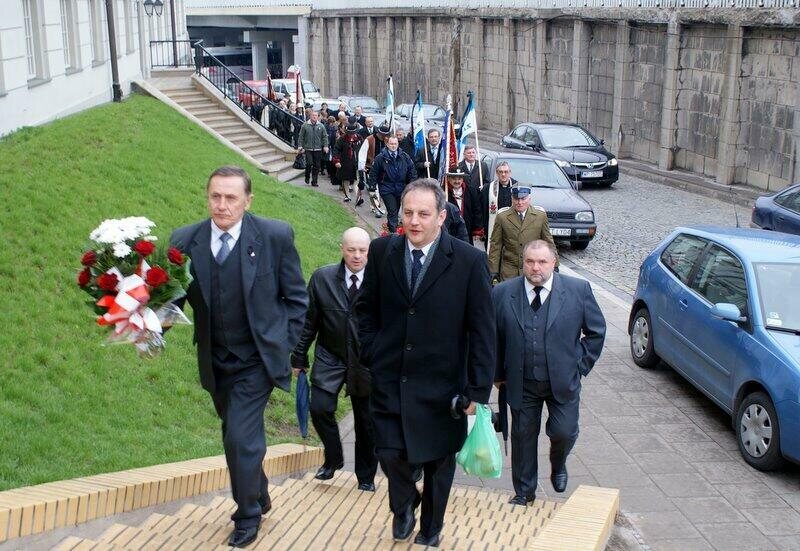 Warszawa - 15 04 2010 - pożegnanie prezydenta RP_1