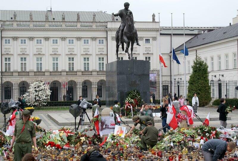 Warszawa - 15 04 2010 - pożegnanie prezydenta RP_14