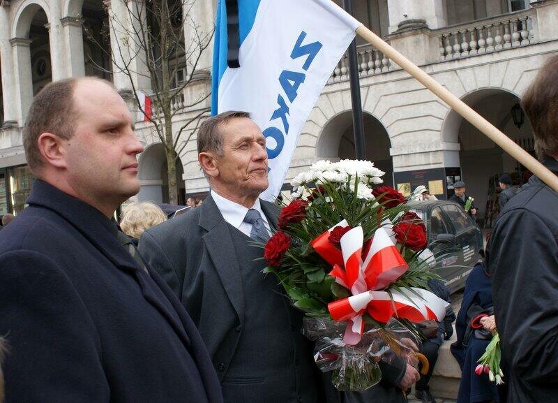 Warszawa - 15 04 2010 - pożegnanie prezydenta RP_25