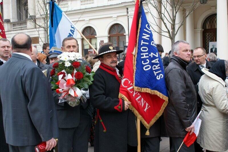 Warszawa - 15 04 2010 - pożegnanie prezydenta RP_26