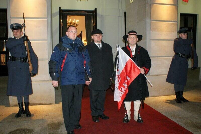 Warszawa - 15 04 2010 - pożegnanie prezydenta RP_32