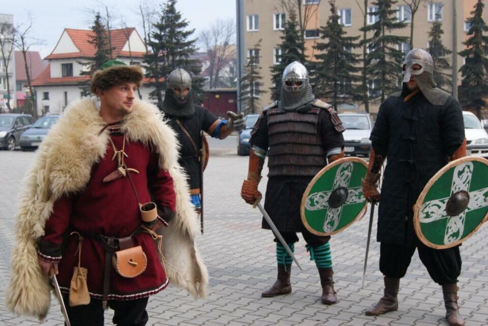 Pokaz walk i rzemiosła Wikingów_34