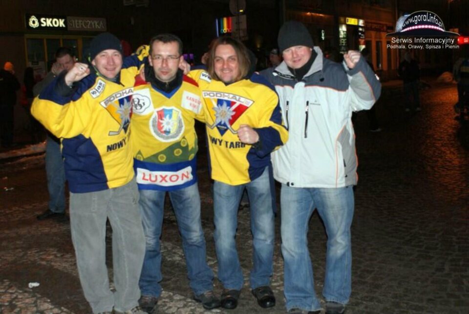 Festa kibiców po zwycięstwie Wojasa Podhale_30