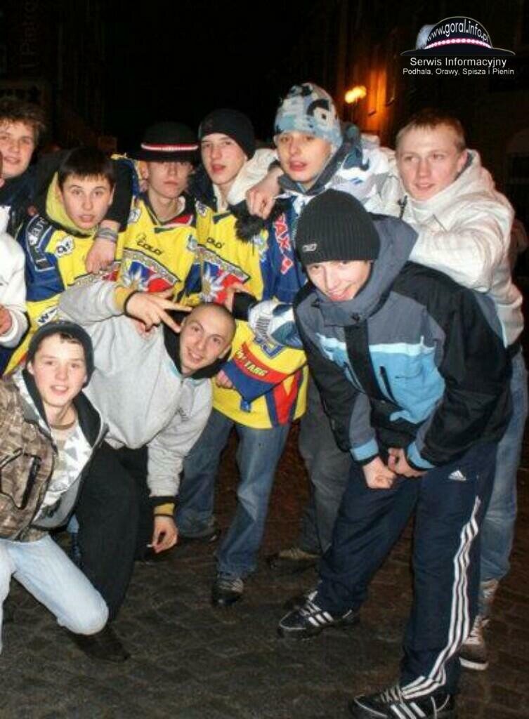 Festa kibiców po zwycięstwie Wojasa Podhale_35