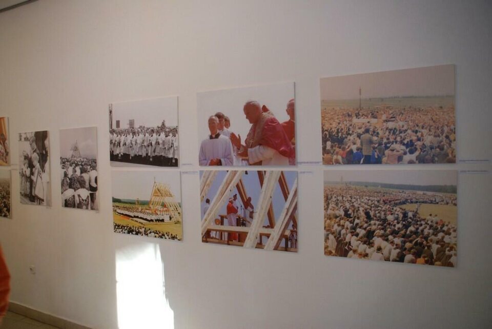 Papież Jan Paweł II w Galerii Jatka_33