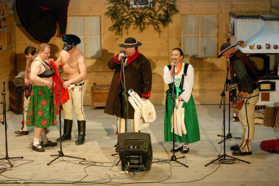Kabaret "Truteń" na Góralskim Karnawale 2010_64