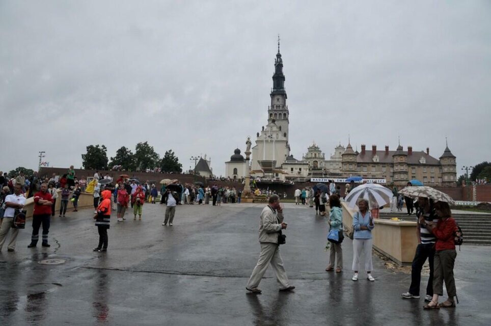 XXIX Pielgrzymka - wejście do Częstochowy_1