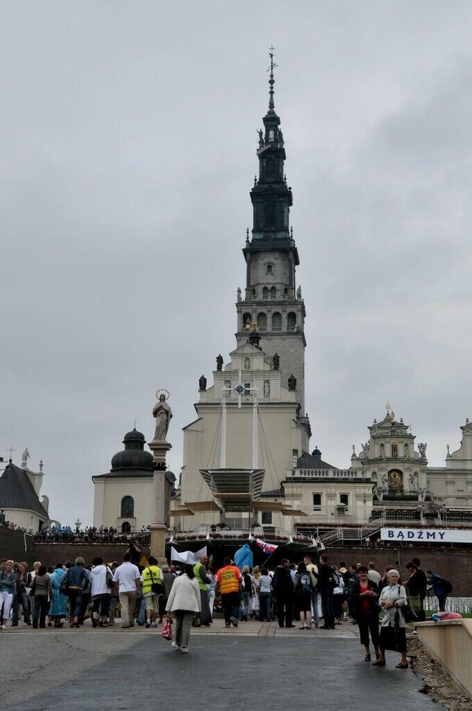 XXIX Pielgrzymka - wejście do Częstochowy_2