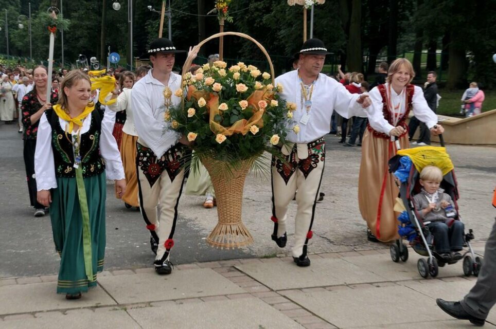 XXIX Pielgrzymka - wejście do Częstochowy_27