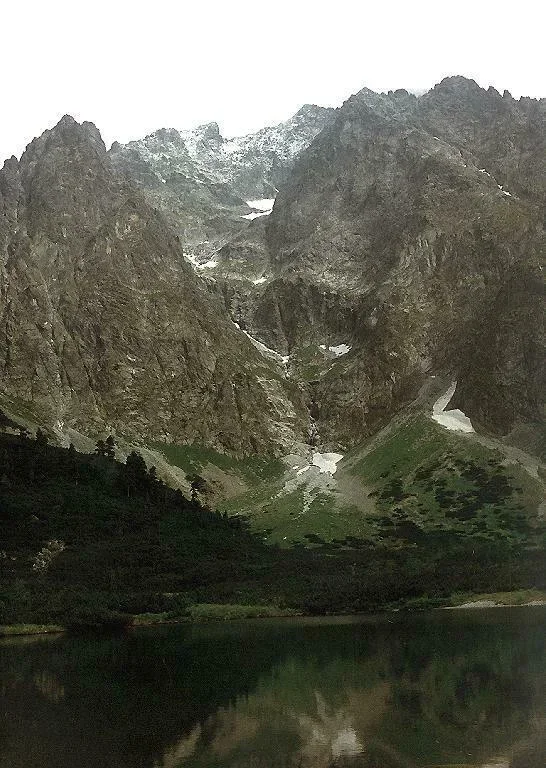 Dolina Śnieżna znad Czarnego Stawu Jaworowego