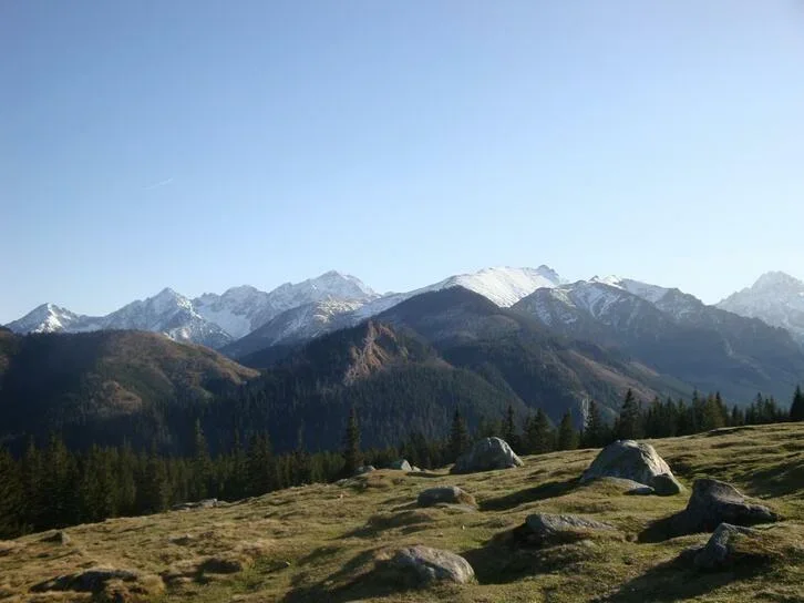 Widok na Tatry z Rusionowej Polany