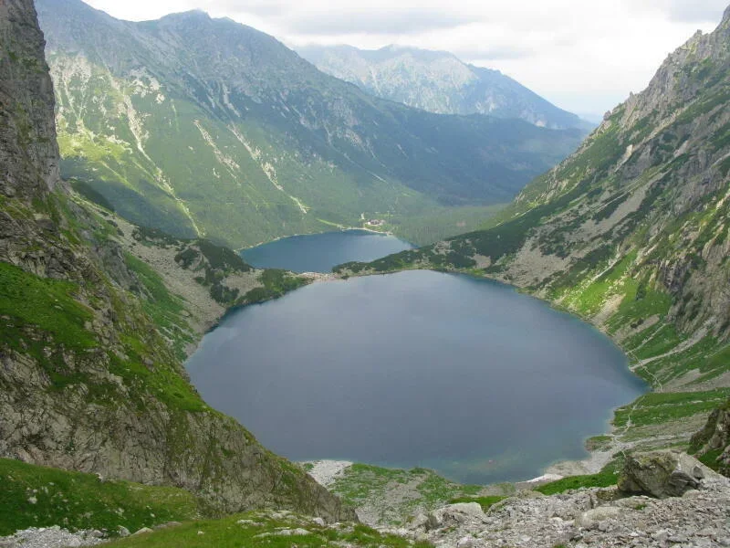 Morskie Oko i Czarny Staw ze szlaku na Rysy