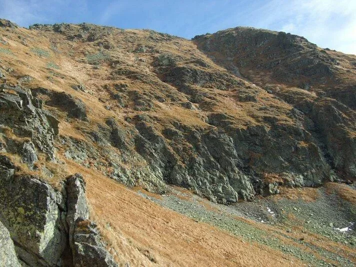 Horna galeria nad Ostrymi prtami Vysny Prislop Maly Prislop