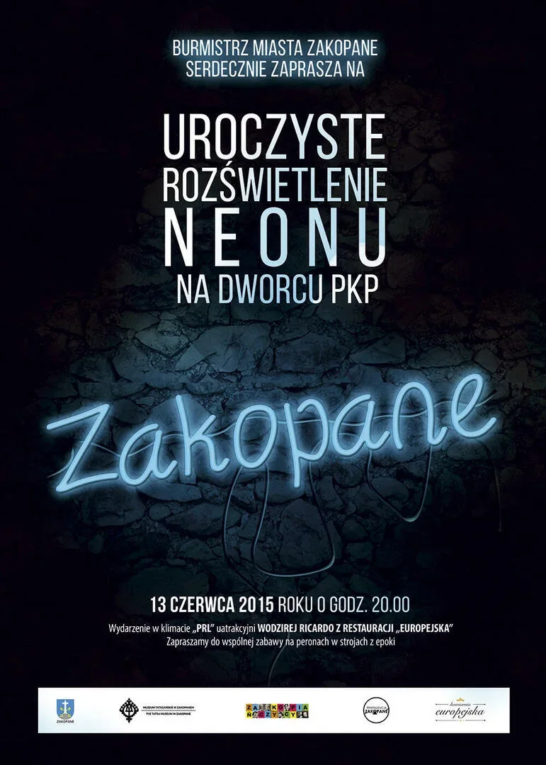 UROCZYSTE ROZŚWIETLENIE NEONU NA DWORCU PKP ZAKOPANE