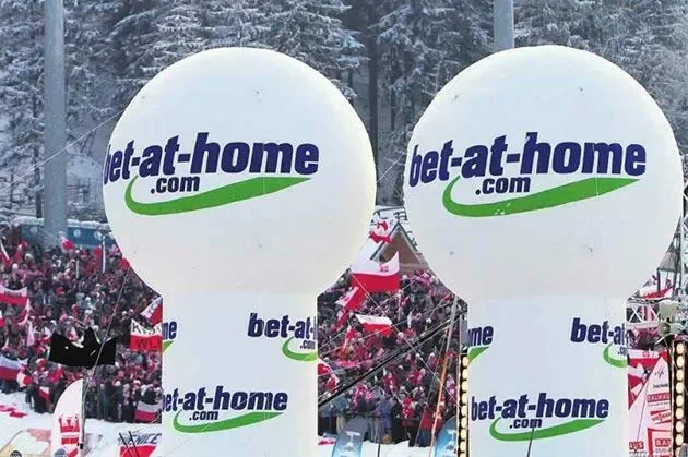Izba Celna bada sprawę sponsoringu skoków
