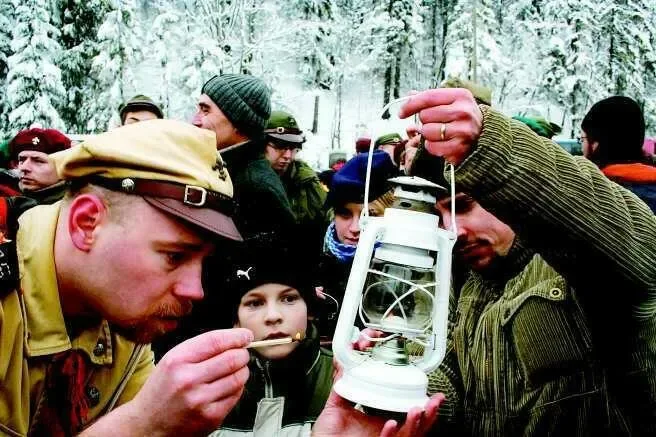 Czy niesie wszystkim radość, miłość i pokój?