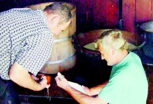 Bacowie odzyskają pieniądze za badania