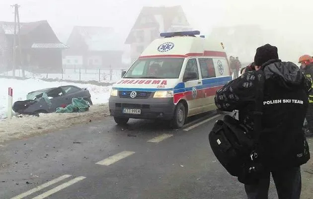 WITÓW. W wypadku zginęła jedna osoba, a trzy zostały ranne