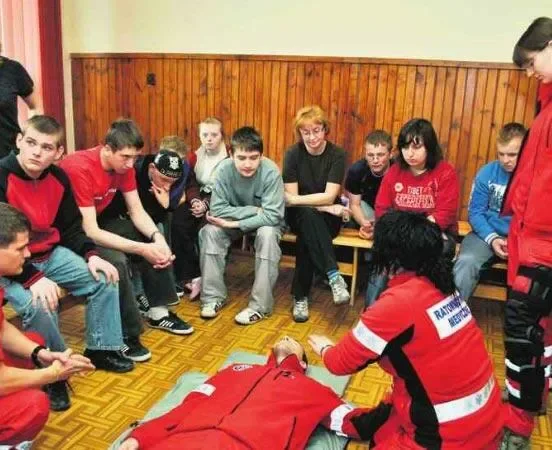 Uczyli najmłodszych jak spieszyć z pomocą