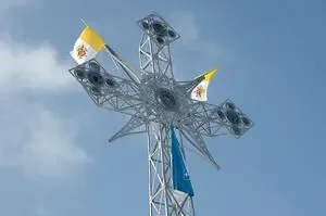 Krzyż to nie wieszak