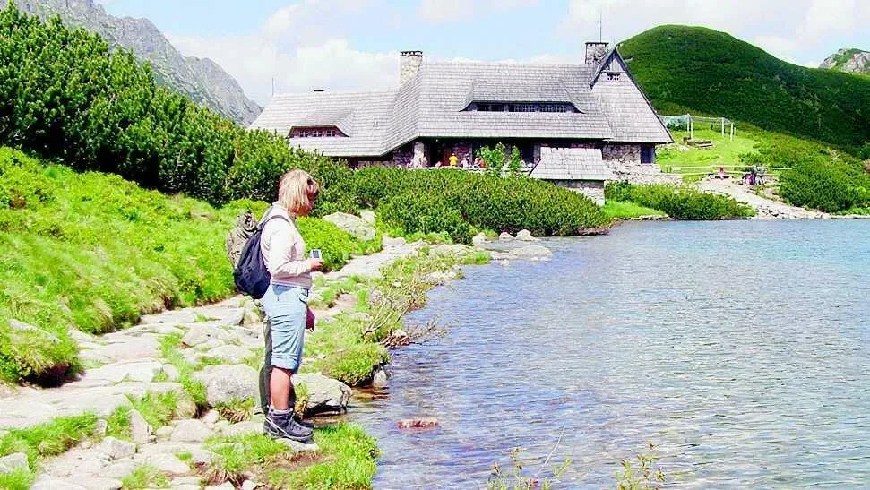 Zanocuj w górskim schronisku w Tatrach