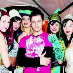 Gwiazdy telewizji i tancerze na Równi Krupowej