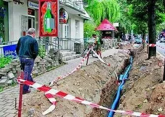 Rozkopano nowy chodnik