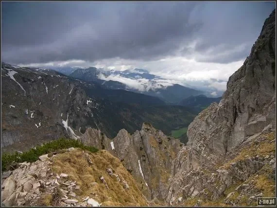 PROGNOZA POGODY - DESZCZ AŻ DO CZWARTKU!