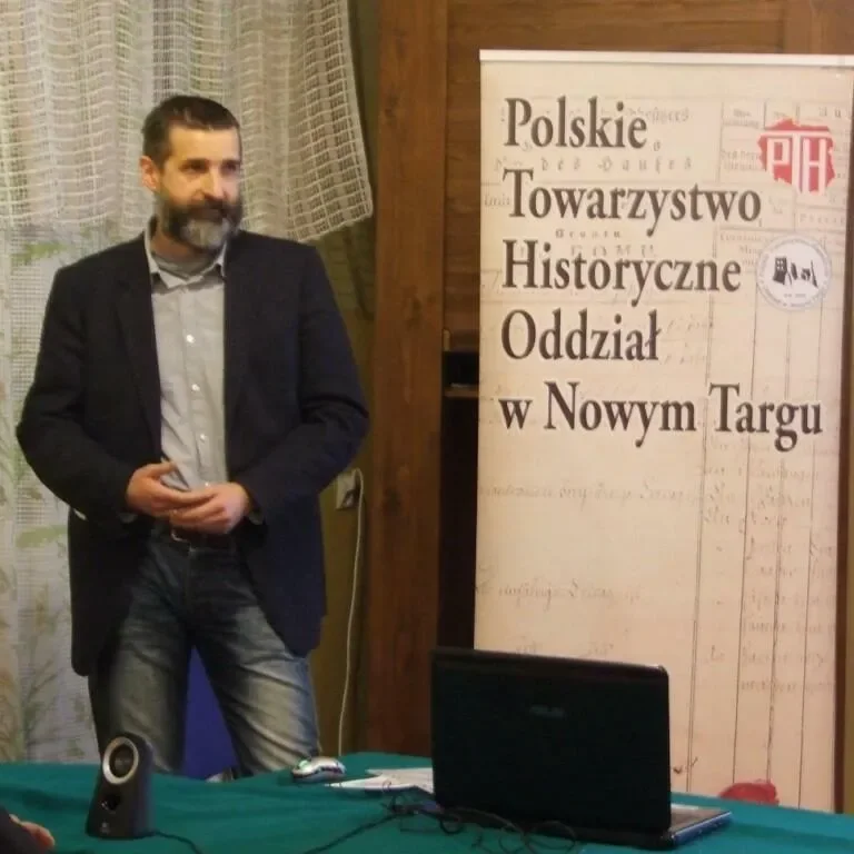 Projekcja filmów dokumentalnych w Bursie