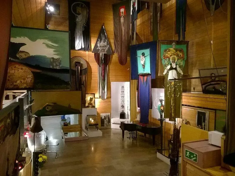 „HASIOR OPOWIEDZIANY”, CZYLI FERIE W GALERII WŁADYSŁAWA HASIORA