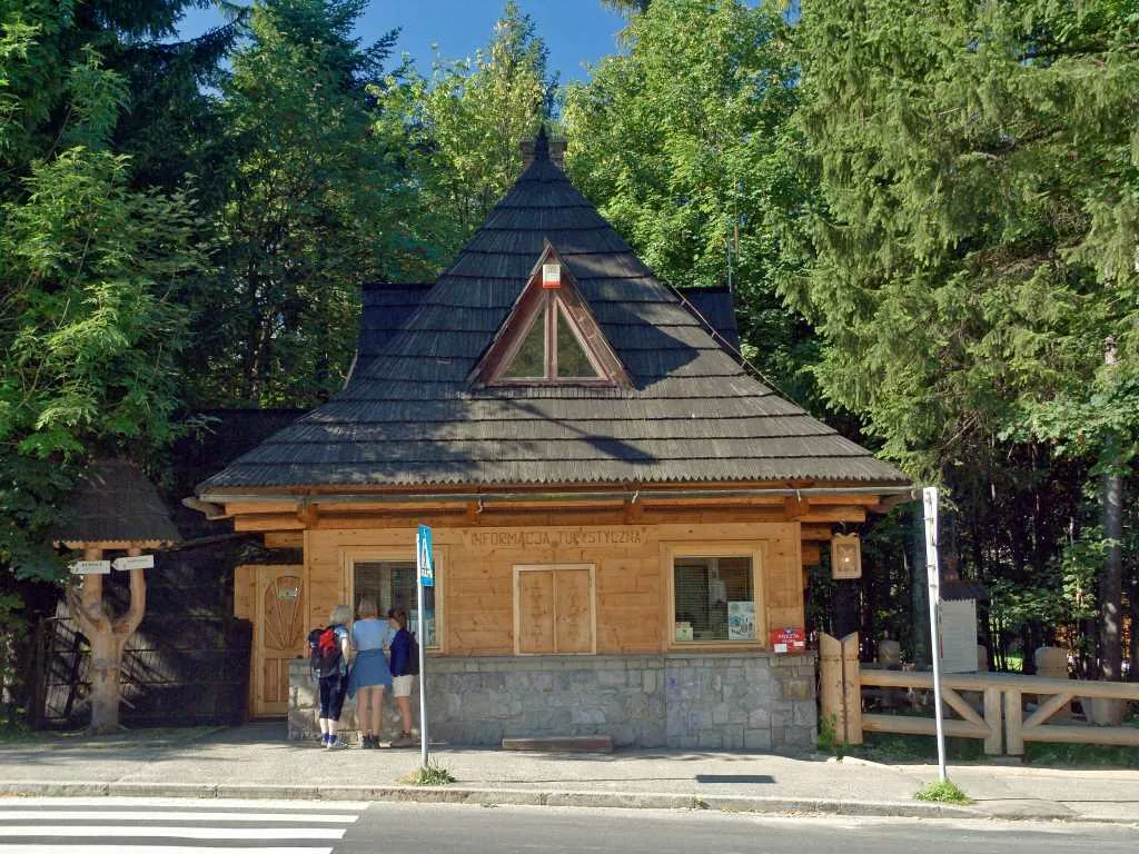 Informacja Turystyczna TPN, ul. Chałubińskiego 42