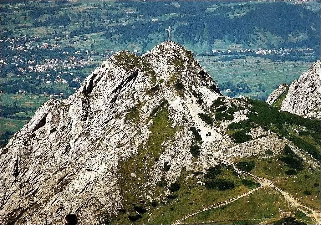Giewont od strony południowej (fot. Paweł Murzyn)
