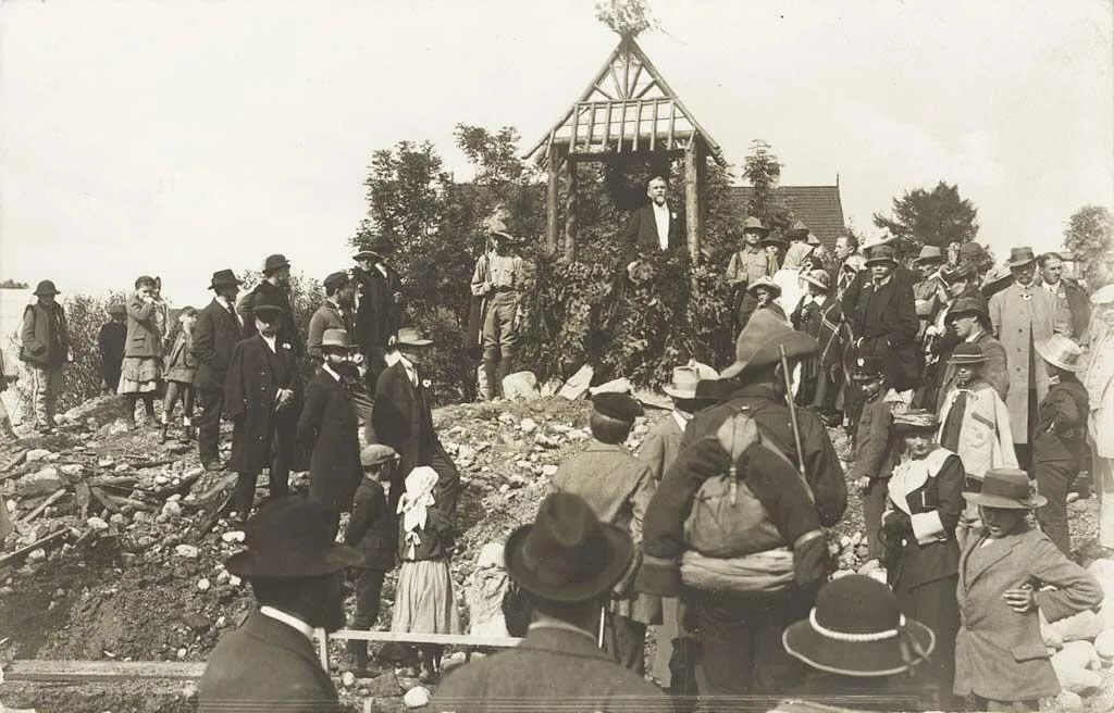 Poświęcenie kamienia węgielnego 1913 r. (fot. arch. Muzeum Tatrzańskiego)