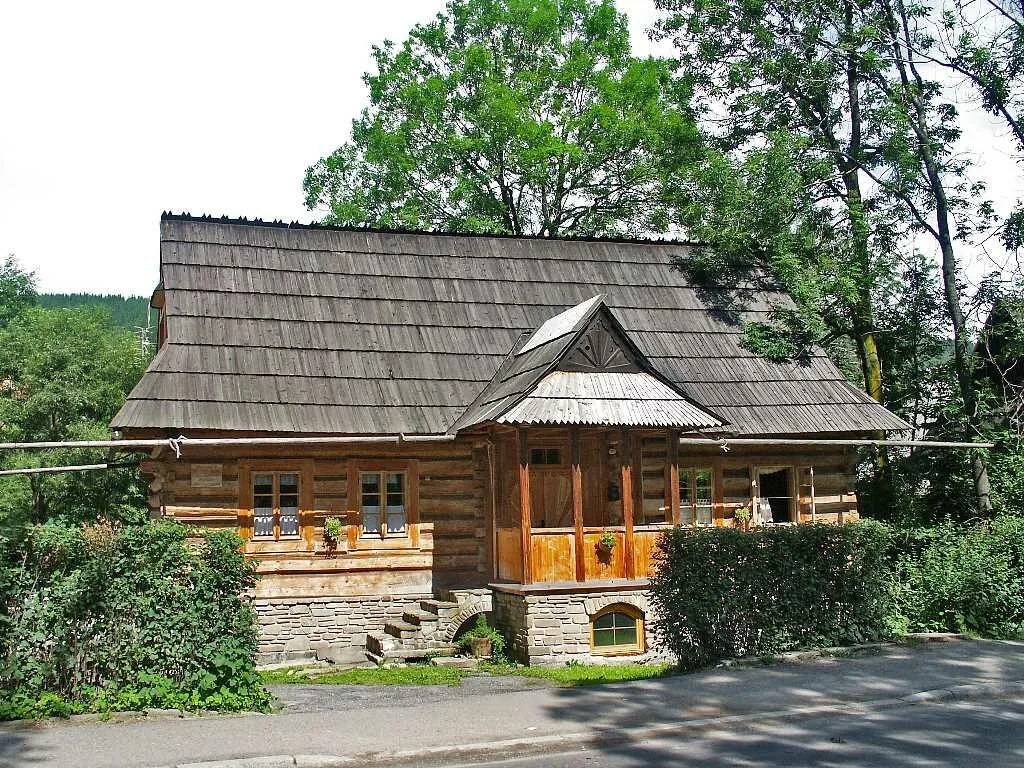 Zagroda Gąsieniców "Nawsiów" ul. Kościeliska 12 (fot. Andrzej Samardak)