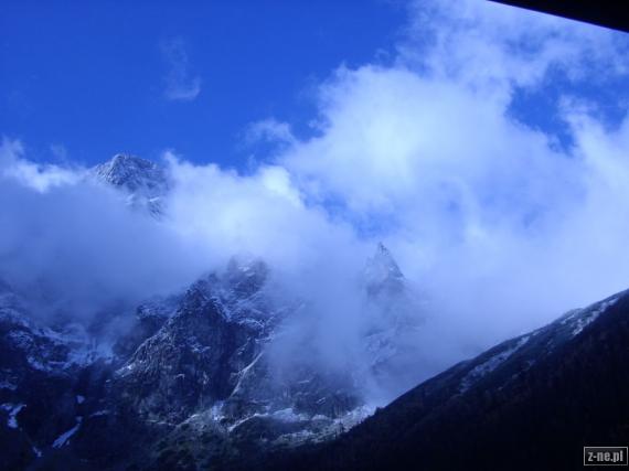 Tatry wysokie wraz z  Mnichem w chmurach