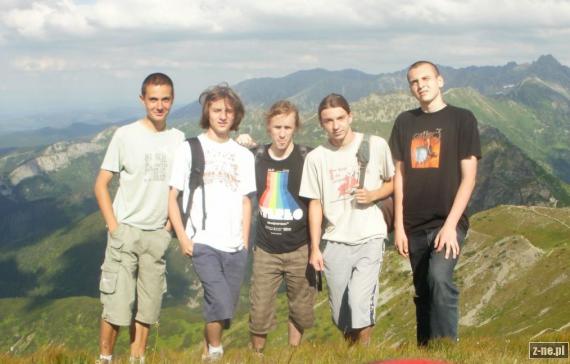 Moja grupka na Kopie Kondrackiej (2005m n.p.m)