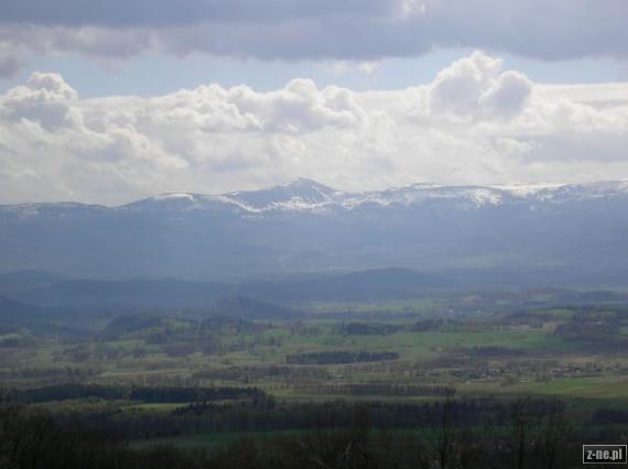 Widok z Gór Kaczawskich na Śnieżkę