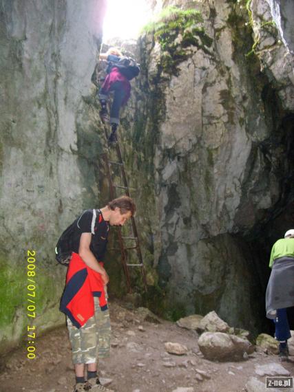 Jaskinia Raclawicka.