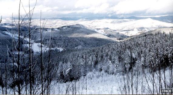 Widok z Kiczor po burzy śnieżnej