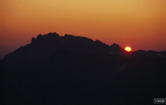 Zachód słońca nad Trzema Koronami